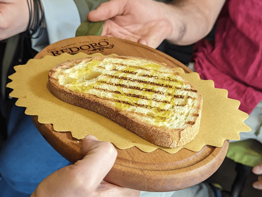 1.5 Hour Food Tour in Verona with Tastings & Sightseeing - Chocolate in Verona: from Royal Court connections to a shop since 1970