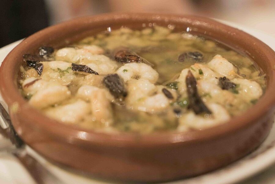 2.5-Hour Evening Tapas Tour through Madrid - Drink pairing: the lesson you’ll remember after dessert