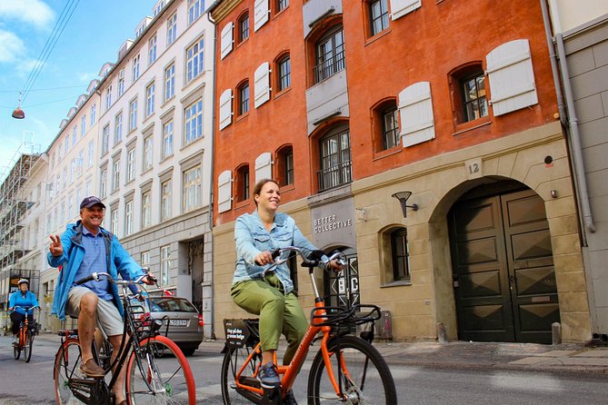 3-hour Culinary Bike Tour in English - Getting started at Holbergsgade 12: bikes, signals, and real safety