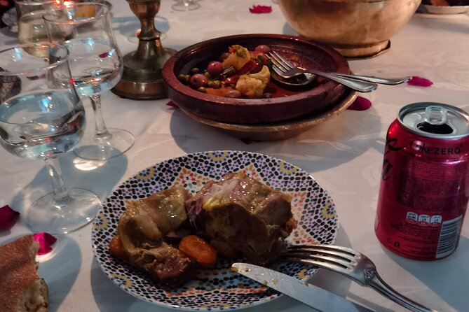 3-Hour Walking Food Tour in Marrakech - Dinner in the Medina: salad and slow-cooked tanjia