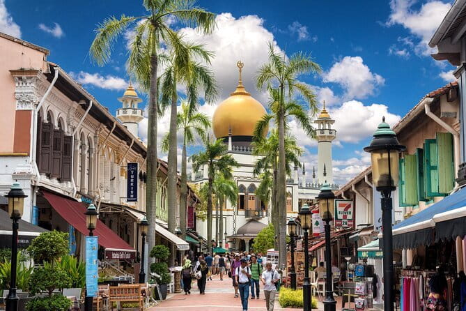 5 hours Little India, Kampong Glam, Chinatown with 9 Food Tasting - Chinatown: Buddha Tooth Relic Temple and classic bites