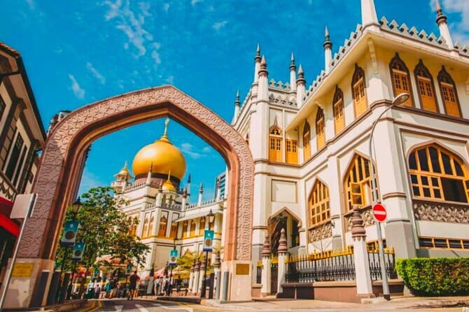 5 hours Little India, Kampong Glam, Chinatown with 9 Food Tasting - Price and logistics: what $141.29 gets you