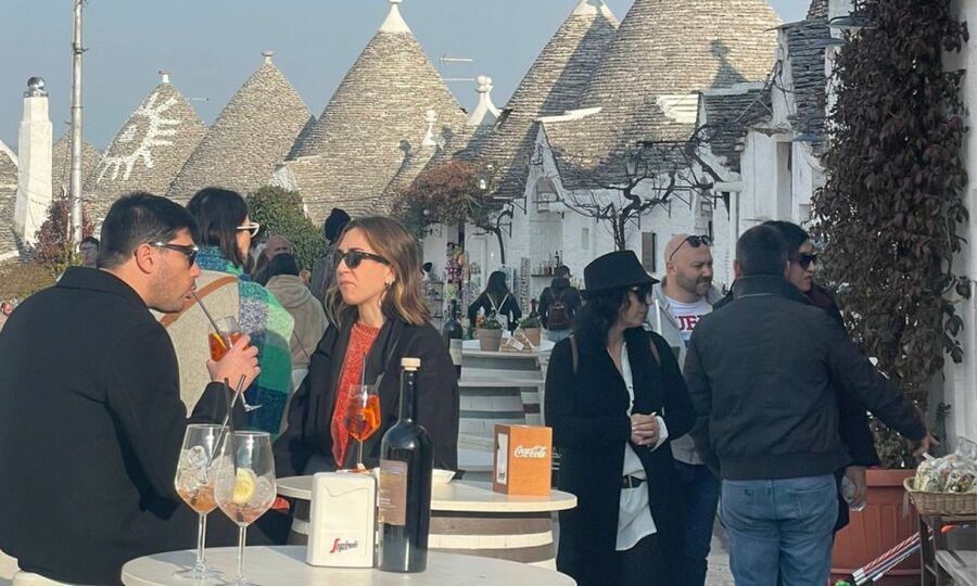 Alberobello: Walking Tour with Food Tasting and Aperitif - Key things I’d circle on your map