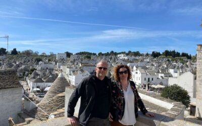 Alberobello: Walking Tour with Food Tasting and Aperitif - Where the tour starts on Via Indipendenza (and how to show up ready)
