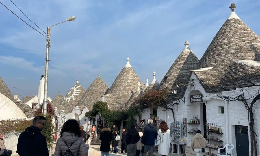 Alberobello: Walking Tour with Food Tasting and Aperitif - What you eat: cured meats, pickles, bruschetta, and sottoli