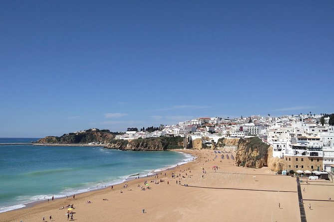 Albufeira: A Local Experience w/food tasting & local shops - The guide effect: history, culture, and geology you can remember