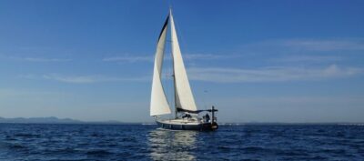 Alcudia: Sailing Yacht Excursion with Wine & Tapas - The sailing plan: two hours of bay time plus two blocks of sailing