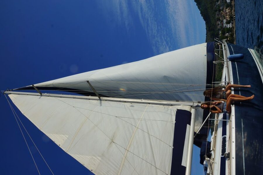 Alcudia: Sailing Yacht Excursion with Wine & Tapas - Snorkeling, SUP, and taking the helm: how interactive it really is