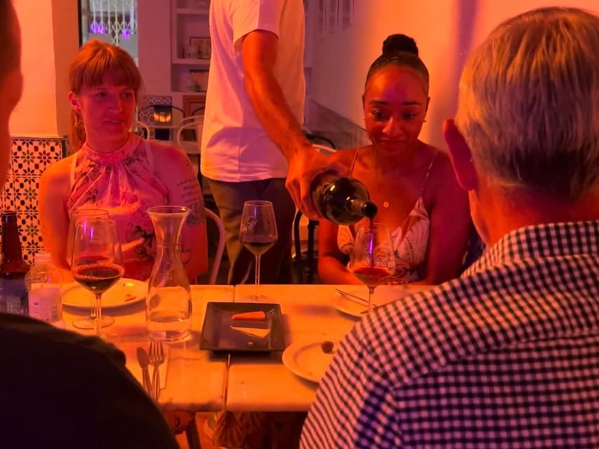 Alicante Best Wine Tasting & Tapas Club - Hosts Matter: Paco, Carlos, and the Team’s Style