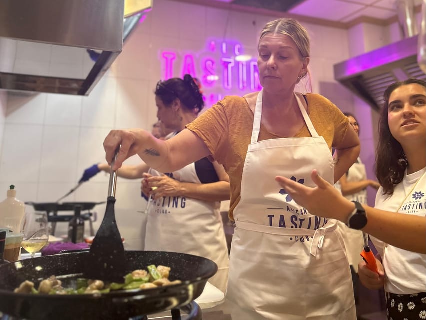 Alicante Paella Cooking Class, Tapas, Drinks and Market - Why this $58 class is good value for a food-focused day