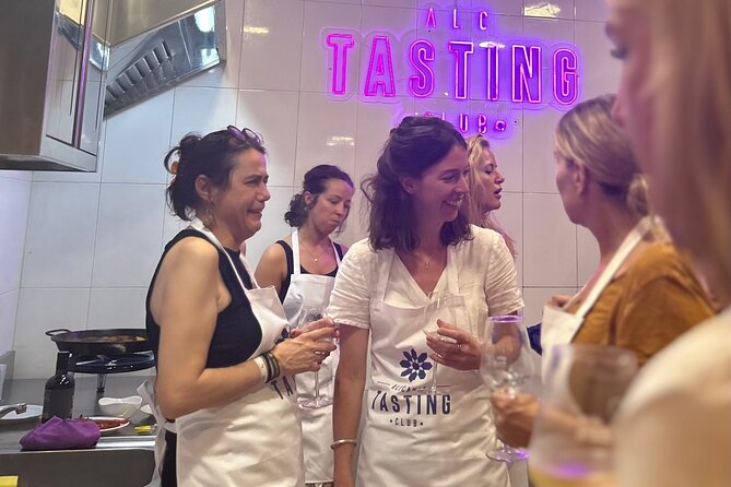 Alicante Paella Cooking Class, Tapas, Drinks and Marketplace - Small Group Size: The Secret Ingredient
