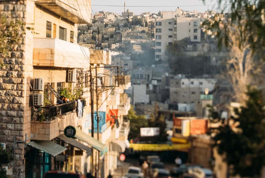 Amman Walking Tour: Hidden Gems, Culture & Street Food - Getting There: Abdali Mall Gate 1 Is a Simple Start