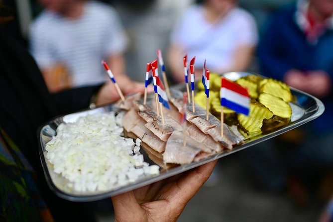 Amsterdam Food Tour of 10+ Local Classic Tastings in Jordaan Area - Meeting at Westermarkt and keeping the pace comfortable