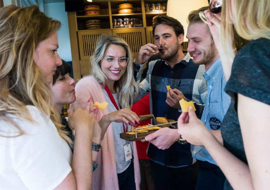 Amsterdam: Guided Cultural Food Tour in English or German - Food stops: what you can realistically expect to taste