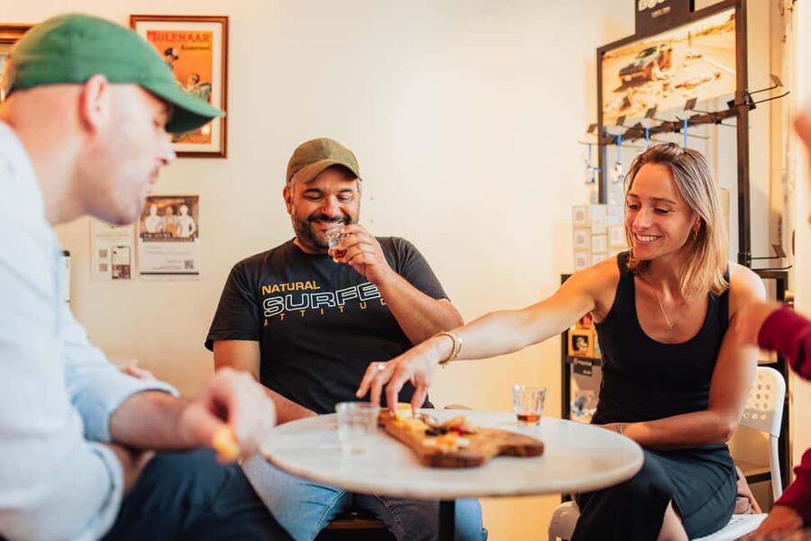 Amsterdam: Guided Cultural Food Tour in German or English - What you get from the guide: the difference between good and great