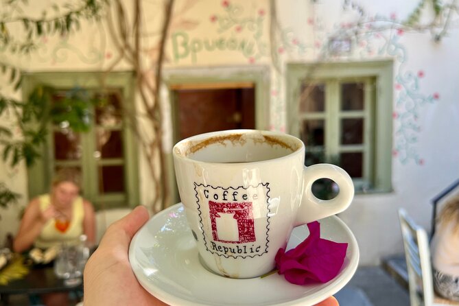Athens Food Tour with 10+ Tastings of Greek Traditional Dishes - Plaka-Style Street Walking Around the Acropolis Slopes