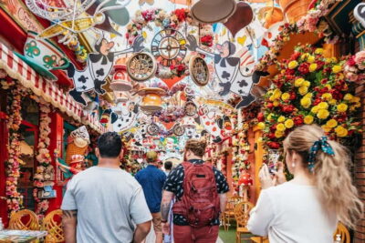 Athens: Guided Greek Food Walking Tour with Tastings - The opening snack trail: koulóuria, loukoumades, and filo