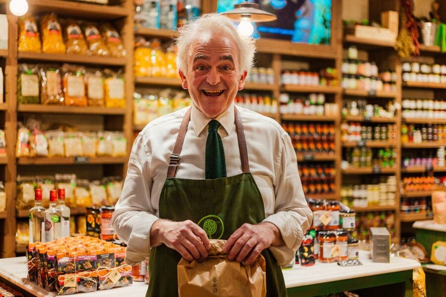 Athens: Private Food Tour – 10 Tastings With Locals - Sofokleous Street and the Spice Market Energy