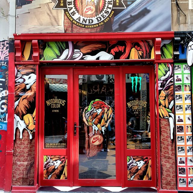 Athens: Street Food Tasting Tour - The Shopping District Stroll and the Boat-Shaped Pizza Bite