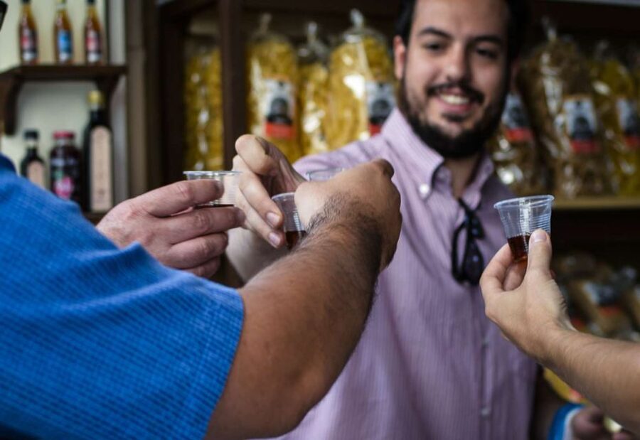 Athens: Ultimate Food Walking Tour with 15 Tastings - Vegetarian and gluten-free: how to plan your menu safely