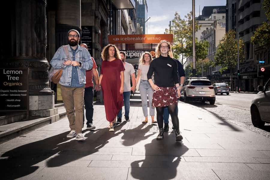 Auckland: Flavours of the City Walking Food Tour - A 3-hour Auckland food walk that works on almost any schedule