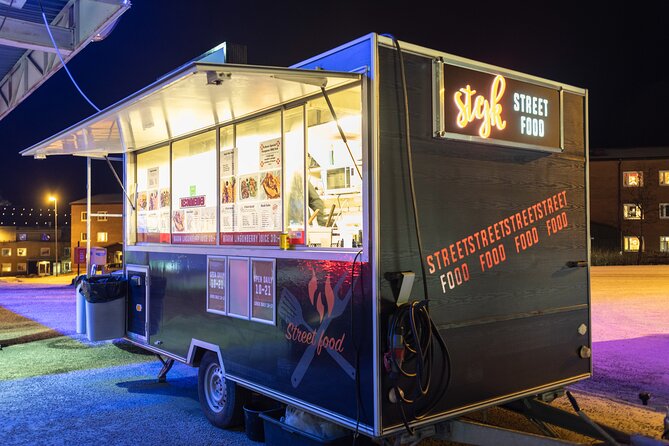 Aurora Borealis Tour in Kiruna - Lapland with Stejk Street Food - Gear and Comfort: Winter Shell Jacket and Boots Actually Matter