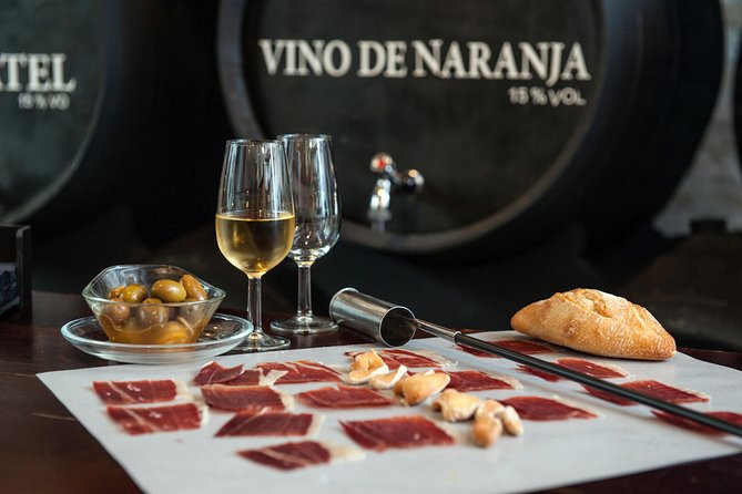 Authentic Flamenco Show with Tapas & Wine Guided Tour - Food and drink: what’s included and how the tasting works