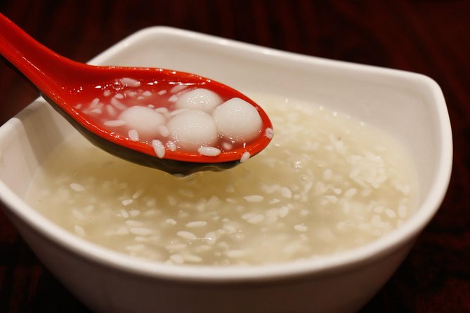 Authentic Local Food Tour in Central Shanghai - What to expect from timing and pacing (and how to not get stuffed too early)