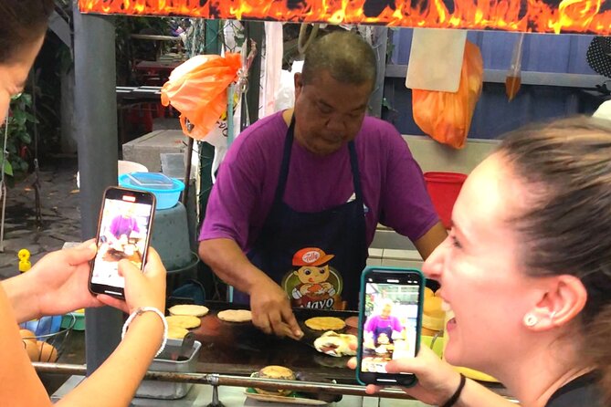 Authentic Malaysian Street Food Tour With 15+ Tastings Near KLCC - Stop 1 in Kampung Baru: Malay Street Food Without the Tourist Filter