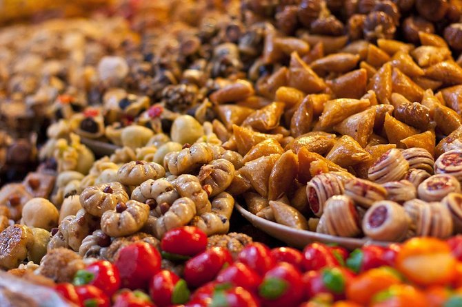 Authentic Moroccan Food Tour in Marrakech with Dinner - The Rooftop Finish: A Real Meal After the Street Snacks
