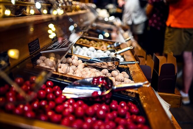 Authentic Parisian Gourmet Food Tour with 10 Local Dishes & Wines - Value at $102.79: When This Works Money-Wise
