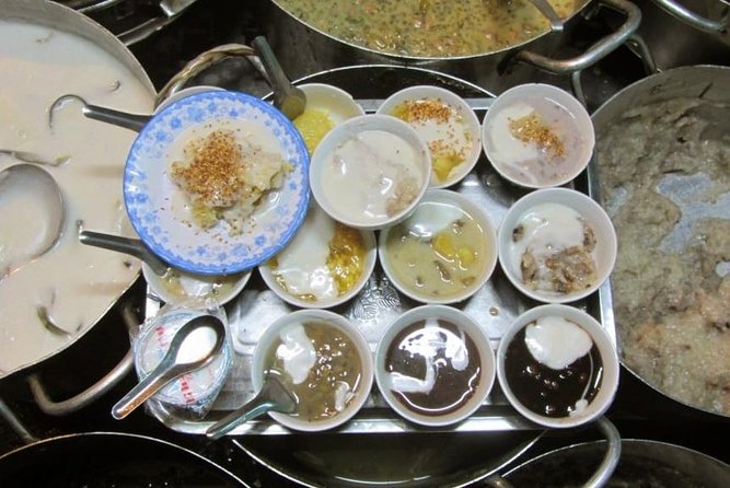 Award-winning Saigon Food Tour with GirlPower Drivers | KissTour - Stop 1: Ho Chi Minh City street food after dark (the heart of the night)