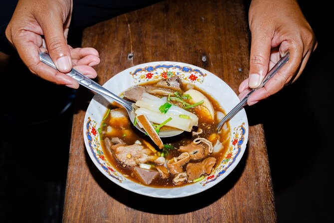 Baba Tastes Phuket Food Tour with 15+ Tastings - Why This Baba Tastes Food Tour Fits Phuket Old Town So Well
