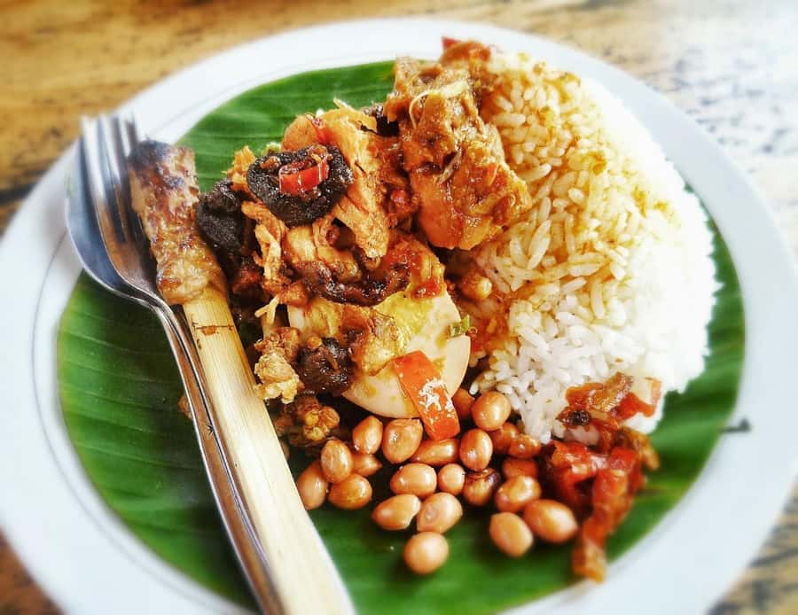 Bali: Authentic Culinary Street Food Experience Tour - Markets, Rice Traditions, and Why the Small Stops Matter