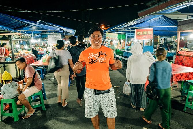 Bali Food Tour: Savor Street Food and Night Market Adventures - Pickup, group size, and the simple stuff that keeps the night easy