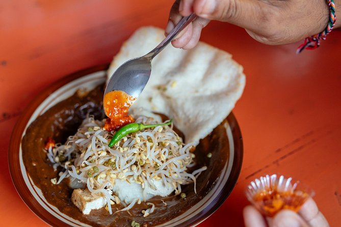 Bali Private Food Walking Tour With Locals: The 10 Tastings - Timing, Walking, and How to Make the Route Feel Easy