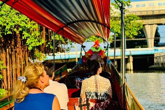 Bangkok 3-in-1 Tour: Longtail Boat,TukTuk & Street Food Adventure - Chinatown (Yaowarat) Evening Finish: Neon Food Energy Without the Hassle