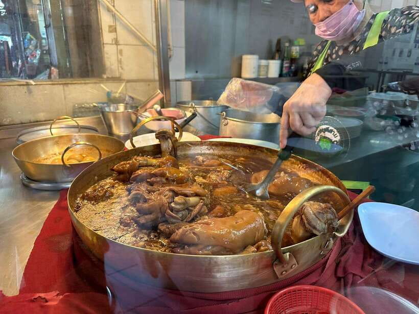 Bangkok Authentic Tasting Thai-Chinatown Walking Food Tour - Crowds, Noise, and the One Real Reality Check