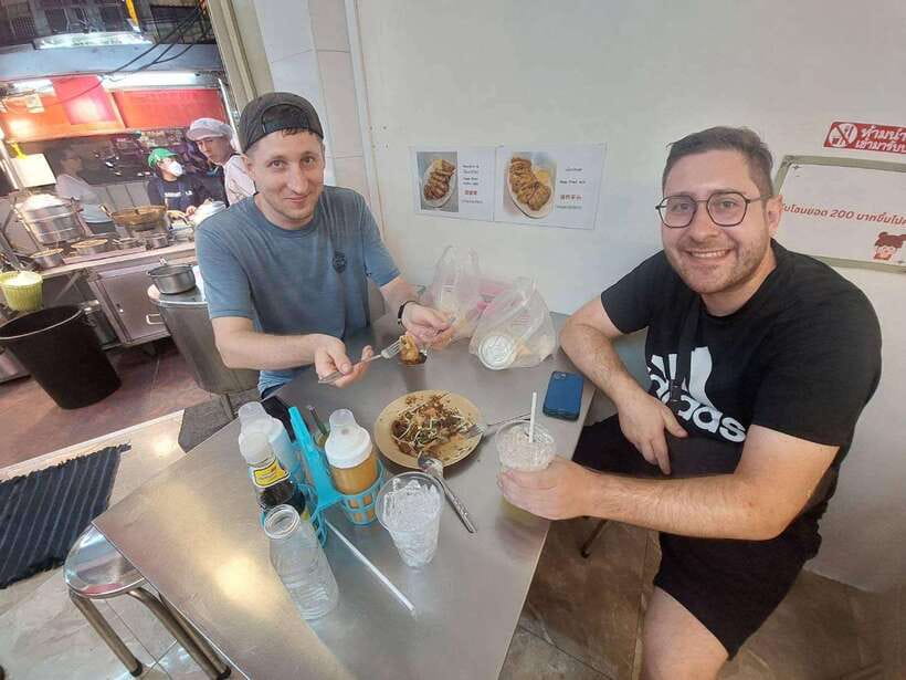 Bangkok: Chinatown Food Tour with Michelin Food Stalls - Price and value: why $36 feels fair here