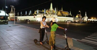 Bangkok: E-Scooter Night Tour with Local Street Food - Safety first: the training run and how guides keep the ride smooth