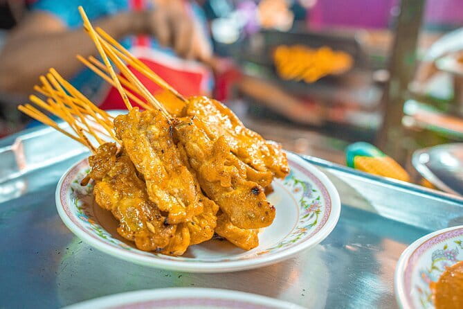 Bangkok Evening Food Tour by Tuktuk - Why a tuk-tuk food loop works so well in Bangkok