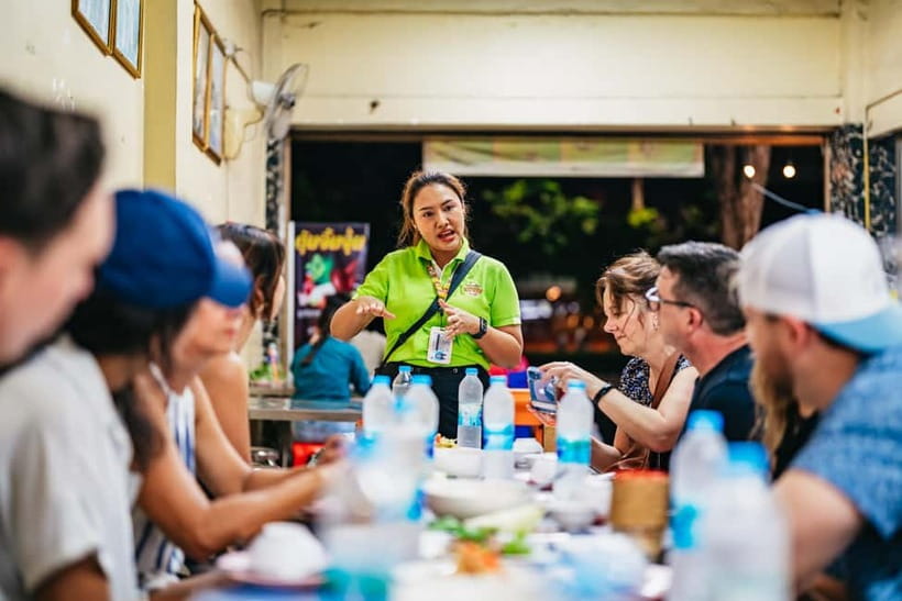 Bangkok: Midnight Food Tour by Tuk-Tuk - Chinatown at Night: Street-Food Energy in the Dragons Belly Style