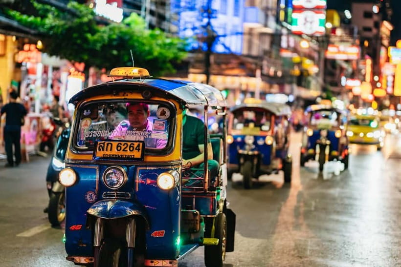 Bangkok: Midnight Food Tour by Tuk-Tuk - The Rooftop Beer Stop: Wat Arun Across the River
