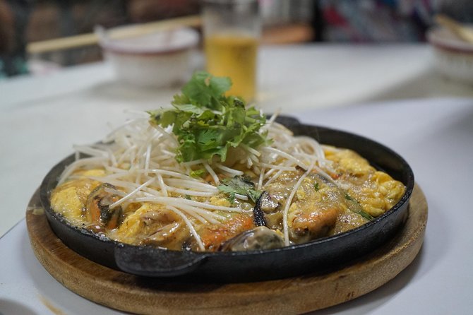 Bangkok Night Michelin Foodie Tour in Chinatown with 15+ tastings - Should You Book This Bangkok Night Michelin Foodie Tour?