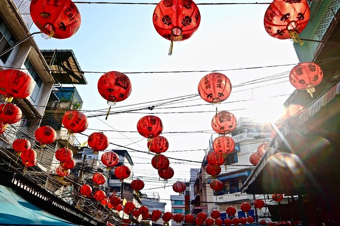 Bangkok Private Walking Food Tour with 10+ Tastings in Chinatown - Value and appetite math: what you’re really paying for at $250