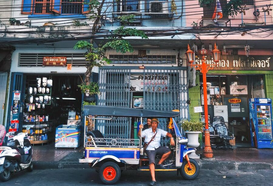 Bangkok: Street Art and Street Food Walking Tour - River City Ending: Riverside Views for Art Lovers