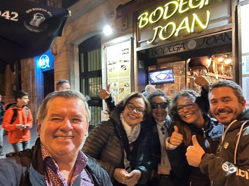 Barcelona: 4-Hour Tapas Evening Tour and Flamenco Show - Getting Your Bearings on Ramblas and the Gothic Quarter