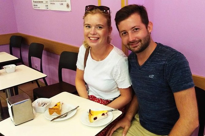 Barcelona Food Tour: Market & Gothic Quarter with Expert Guide - Placa del Rei and Temple d’August: history that feeds into the meal