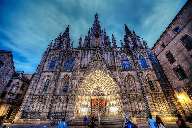 Barcelona Food Tour: Tapas, Drinks and Delights with a Local - Why a Gothic Quarter tapas tour feels like a shortcut