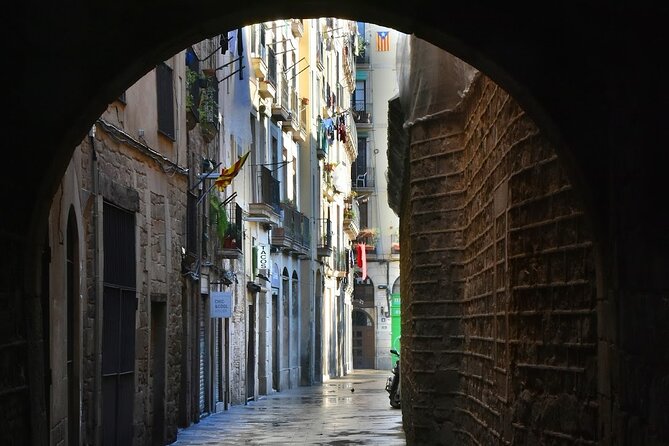 Barcelona Food Tour: Tapas, Paella, Sangria & 8+ Local Tastings - What You’ll Eat on This Barcelona Tapas, Paella, and Sangria Tour